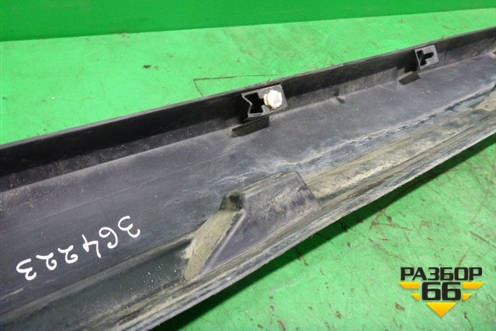 Накладка на порог наружная левая (универсал) (3C0853855) для Volkswagen Passat (B6) с 2005-2010г