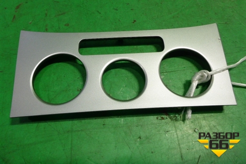 Накладка на торпедо (на климат) (3C0863099E) для Volkswagen Passat (B6) с 2005-2010г