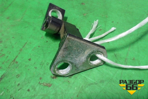 Петля двери задней правой верхняя (3C4833402D) для Volkswagen Passat (B6) с 2005-2010г