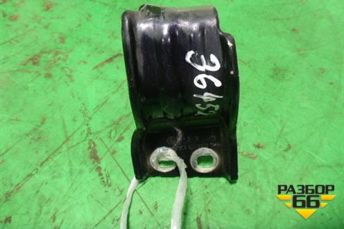 Петля двери багажника (правая) (3C8273020) для Volkswagen Passat (B6) с 2005-2010г