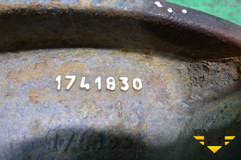 Кронштейн крепления энергоаккумулятора (левый задний) (1741830) для Scania  5 R Series с 2004-2016г