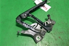 Петля капота правая (8W0823302B) для Audi A4 (В9) с 2015г