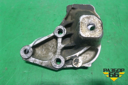 Кронштейн двигателя правый (9647029580) для Peugeot 407 с 2004г
