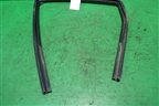 Уплотнитель стекла двери задней левой для Nissan Qashqai (J10E) с 2006-2013г