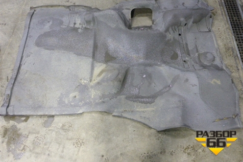 Покрытие напольное  (Центральная часть) (A9406803303) для Mercedes Benz  TRUCK Axor 2 с 2004г
