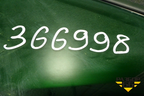 Стекло двери передней правой форточка (2006г) для Peugeot 407 с 2004г