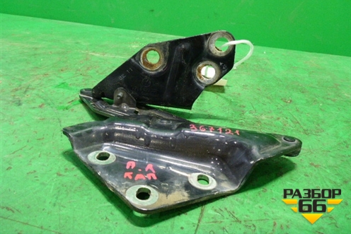 Петля капота левая (7L6823301) для Volkswagen Touareg c 2002-2010г