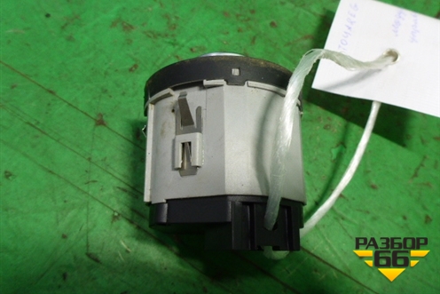Переключатель режимов подвески (7L6941435K) для Volkswagen Touareg c 2002-2010г