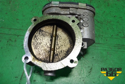 Заслонка дроссельная электрическая (4.2л AXQ) (077133062) для Volkswagen Touareg c 2002-2010г