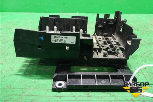 Блок предохранителей (7L0937548) для Volkswagen Touareg c 2002-2010г