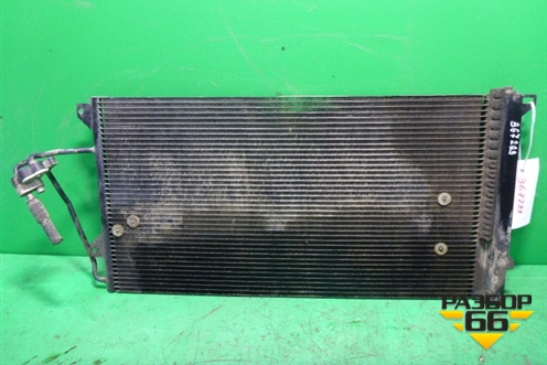 Радиатор кондиционера для Volkswagen Touareg c 2002-2010г