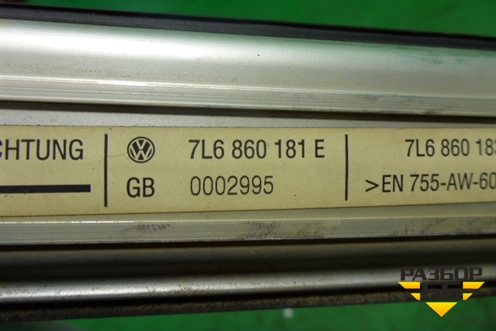 Молдинг крыши левый (7L6860181E) для Volkswagen Touareg c 2002-2010г