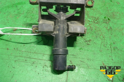 Форсунка омывателя фары правая (до 2006г) (7L6955978) для Volkswagen Touareg c 2002-2010г