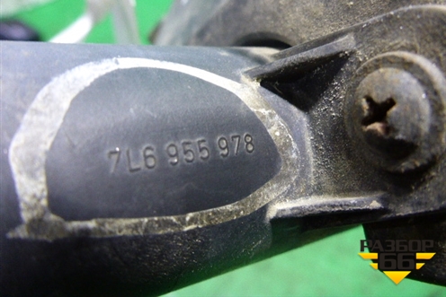 Форсунка омывателя фары правая (до 2006г) (7L6955978) для Volkswagen Touareg c 2002-2010г