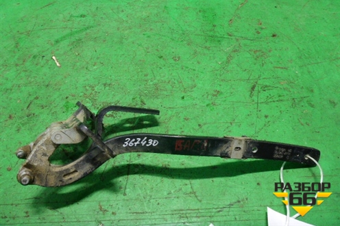 Петля двери багажника (левая) (7L6827301A) для Volkswagen Touareg c 2002-2010г