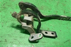 Петля двери багажника (левая) (7L6827301A) для Volkswagen Touareg c 2002-2010г