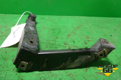 Кронштейн заднего бампера правый (под фонарь) (7L6807862) для Volkswagen Touareg c 2002-2010г