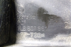 Кронштейн заднего бампера левый (под фонарь) (7L6807861) для Volkswagen Touareg c 2002-2010г