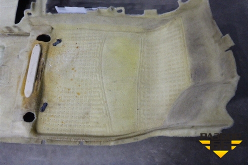 Покрытие напольное (бежевое) (5851048290A0) для Lexus RX 300 c 2009-2015г