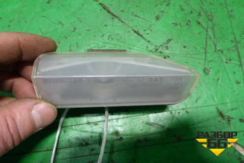 Фонарь подсветки номера (правый LED) для Lexus RX 300 c 2009-2015г
