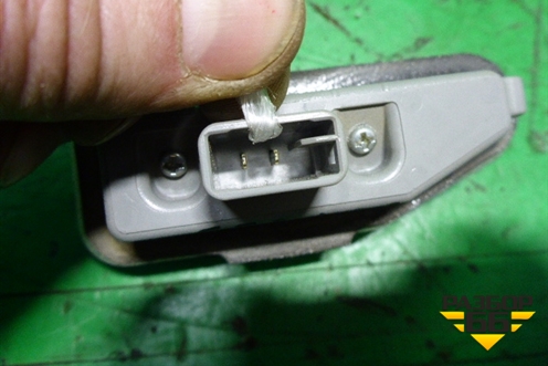 Фонарь подсветки номера (правый LED) для Lexus RX 300 c 2009-2015г