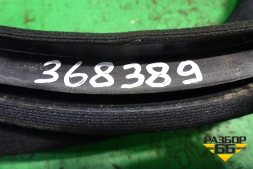 Уплотнитель двери (передней левой на кузов седан) для Mercedes Benz C-Klass W204 с 2007-2014г
