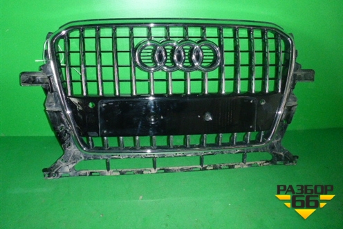 Решетка радиатора (после 2012г под парктроник) (8R0853651R) для Audi Q5 c 2008-2017г