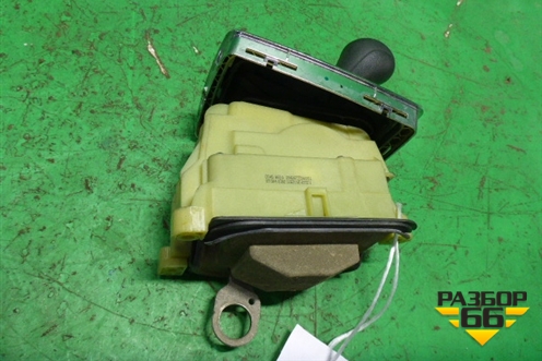 Кулиса КПП АКПП (A2042673724) для Mercedes Benz C-Klass W204 с 2007-2014г