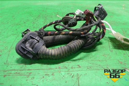 Проводка двери задней левой (A2045406509) для Mercedes Benz C-Klass W204 с 2007-2014г