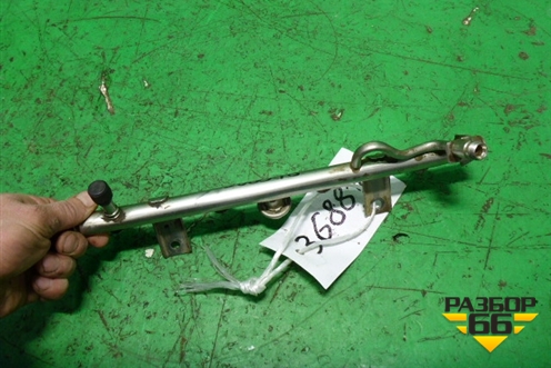 Рейка топливная рампа (1.8л M271952) для Mercedes Benz C-Klass W204 с 2007-2014г