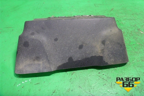 Накладка декоративная на двигатель (задняя 4.2л BAR) (7L6103927A) для Volkswagen Touareg c 2002-2010г