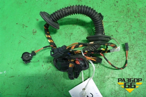 Проводка двери передней правой (7L6971120AN) для Volkswagen Touareg c 2002-2010г