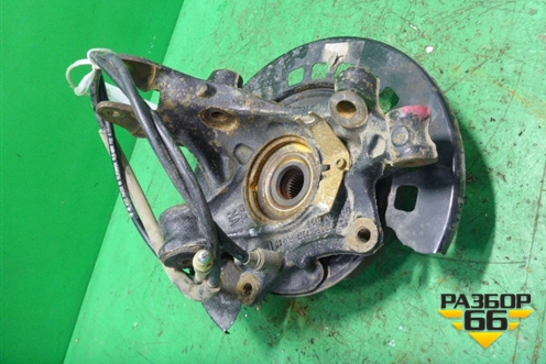 Кулак задний левый (7L0505435B) для Volkswagen Touareg c 2002-2010г