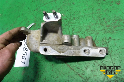 Кронштейн двигателя правый (3.5л 2GRFXE) (1231531091) для Lexus RX 300 c 2009-2015г
