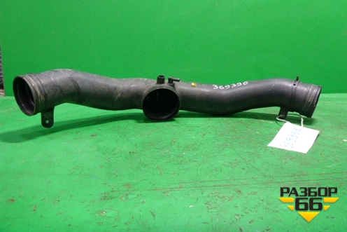 Патрубок воздушного фильтра (4.2л BAR) (7L6129627G) для Volkswagen Touareg c 2002-2010г
