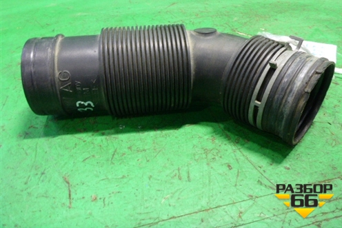 Патрубок воздушного фильтра (4.2л BAR) (7L8128684) для Volkswagen Touareg c 2002-2010г