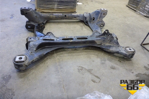 Подрамник передний АКПП (7L0400025) для Volkswagen Touareg c 2002-2010г