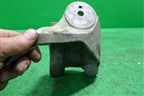 Кронштейн двигателя левый (4.2л BAR) (7L8199307D) для Volkswagen Touareg c 2002-2010г