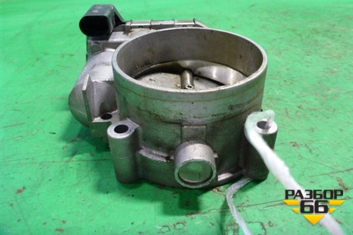 Заслонка дроссельная электрическая (4.2л BAR) (077133062A) для Volkswagen Touareg c 2002-2010г