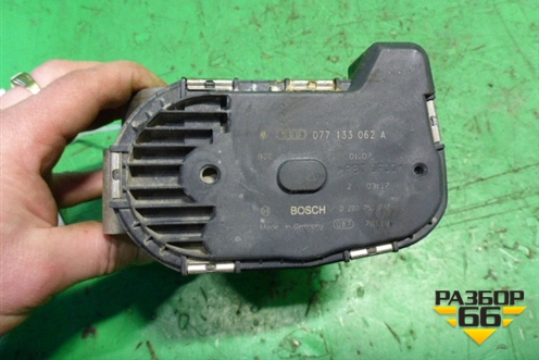 Заслонка дроссельная электрическая (4.2л BAR) (077133062A) для Volkswagen Touareg c 2002-2010г