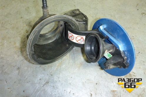 Лючок бензобака для Citroen C4 Picasso c 2006-2014г