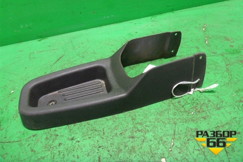 Консоль (735281878) для Fiat Doblo с 2005-2015г