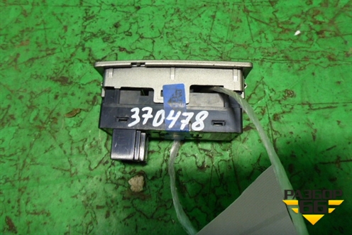 Кнопка стеклоподъёмника (3D0959858G) для Volkswagen Phaeton с 2002-2014г