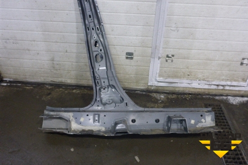 Порог со стойкой левый (хетчбэк) (BBY371271) для Mazda Mazda 3 (BL) с 2009-2013г