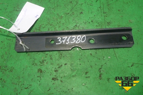 Кронштейн для Mercedes Benz  TRUCK Axor 2 с 2004г