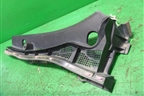 Решетка стеклоочистителей левая (BBM4507S1) для Mazda Mazda 3 (BL) с 2009-2013г