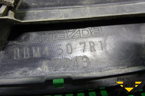 Решетка стеклоочистителей правая (BBM4507R1) для Mazda Mazda 3 (BL) с 2009-2013г