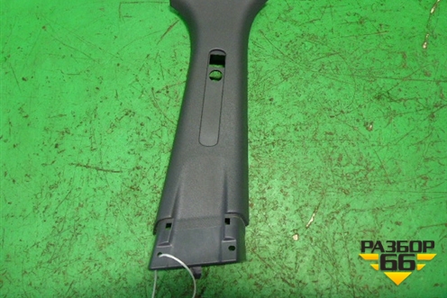 Обшивка стойки центральная верхняя правая (7211A066ZZ) для Mitsubishi Colt с 2004г