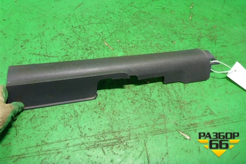 Накладка порога внутренняя переднего левого (MR951651ZZ) для Mitsubishi Colt с 2004г