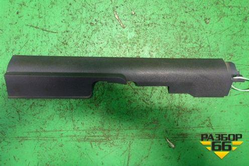 Накладка порога внутренняя переднего левого (MR951651ZZ) для Mitsubishi Colt с 2004г